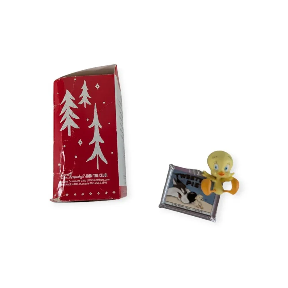 2015 Hallmark Tweety Pie Looney Tunes Ornament with Original Box